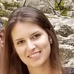 Meet your Posher, Marina